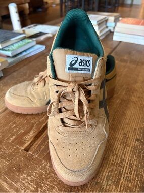 Asics | Tan Suede Skateboard Shoe
